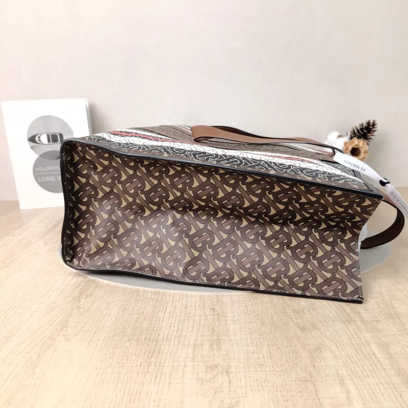 BURBERRY Top Handle Bag Tote Bag Colorblock PVC One Size43 × 15 × 34 cm — detail view 5 of 10