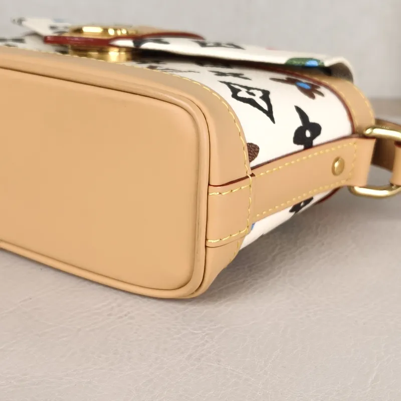 Louis Vuitton Crossbody Bag ENVELOPE Messenger Bag Box Tyler Yellow PVC Mini 19 × 7 × 12 cm — detail view 2 of 12