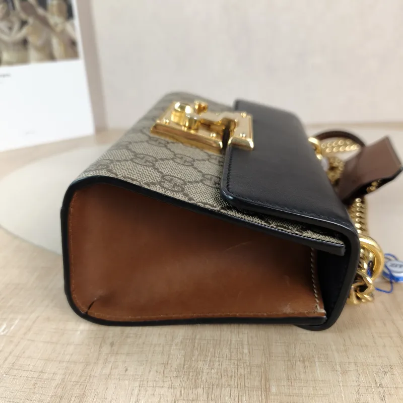 GUCCI Crossbody Bag Padlock Monogram PVC Small 20.5 × 7.5 × 13 cm — detail view 1 of 11