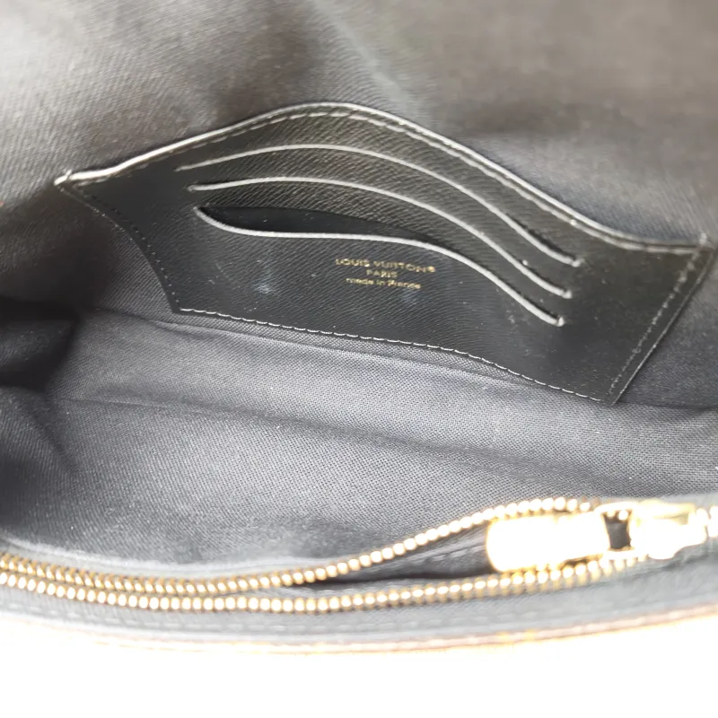 Louis Vuitton Crossbody Bag IVY Monogram PVC Small23.5 × 4.3 × 12 cm — detail view 12 of 13