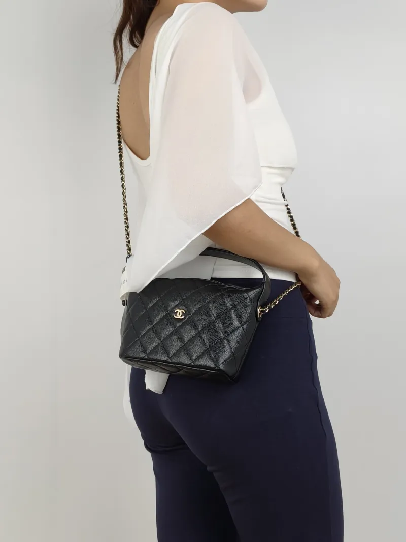 Chanel Crossbody Bag25c Vanity Case Bag Black Grained Calfskin One Size21.5 × 7.5 × 19 cm — on-model view 2 of 2
