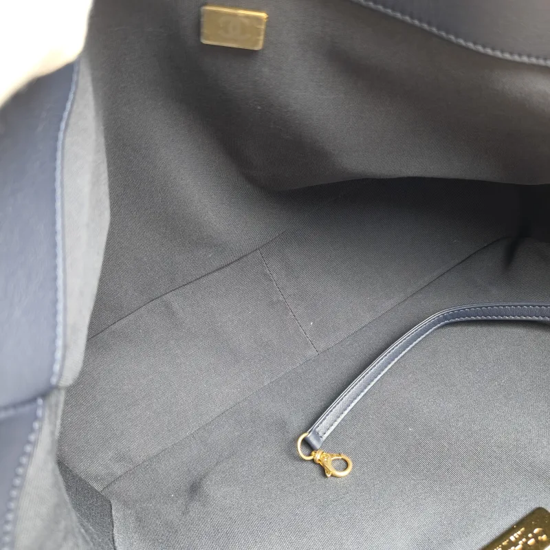 Chanel Shoulder Bag19Bag Shopping Bag Shopping Tote Blue One Size41 × 10.5 × 24 cm — detail view 4 of 12