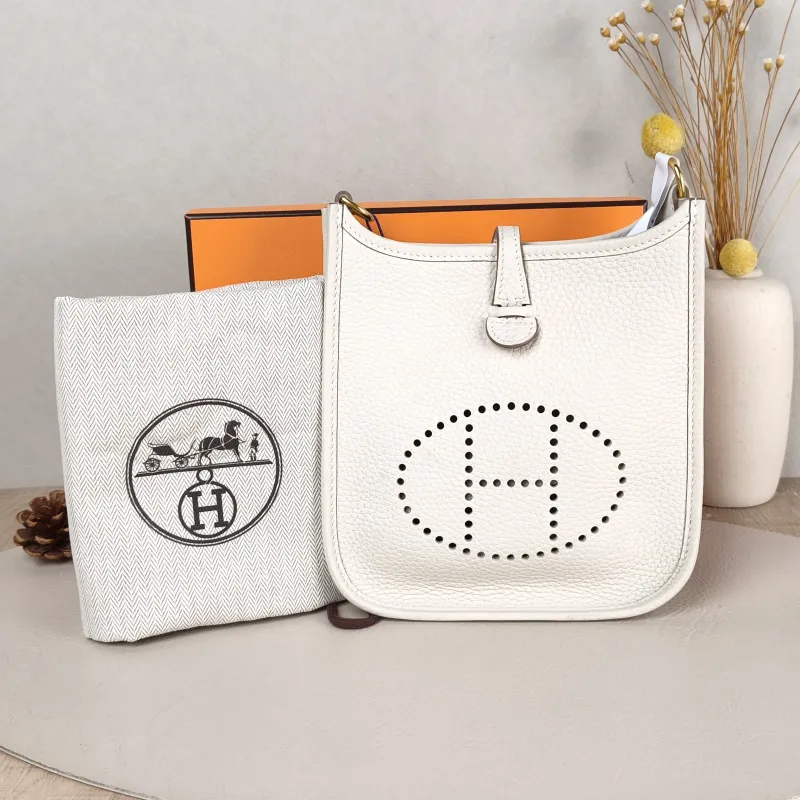 Hermès Crossbody Bag Evelyne Mini 16 Mini 16 10Craie TC Calfskin Mini 17 × 5.5 × 18 cm G — cover view 2 of 6