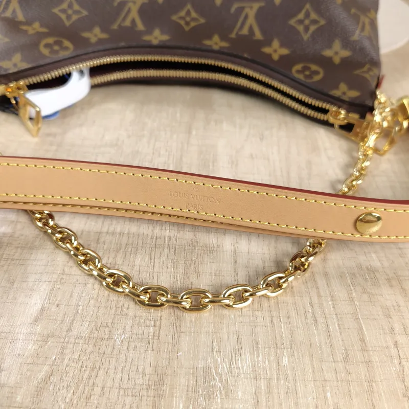 Louis Vuitton Crossbody Bag Boulogne PVC Small 26 × 9.5 × 16 cm — detail view 8 of 10