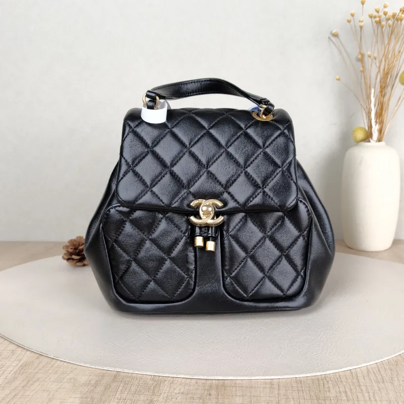Chanel Crossbody Bag23k Backpack Black Lambskin One Size23 × 12 × 20 cm