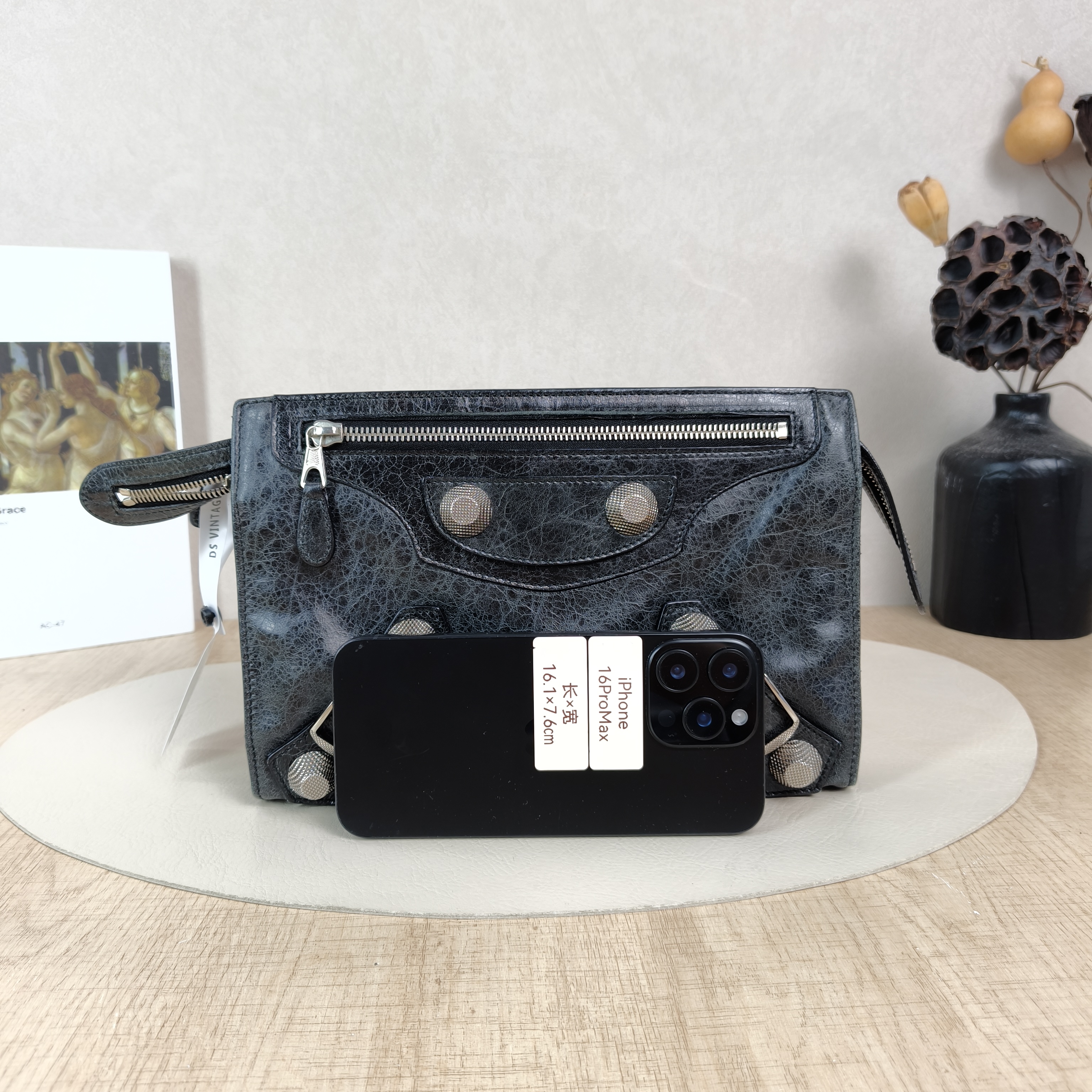 BALENCIAGA Clutch Clutch Black Lambskin One Size24 × 3 × 17 cm — cover view 3 of 5
