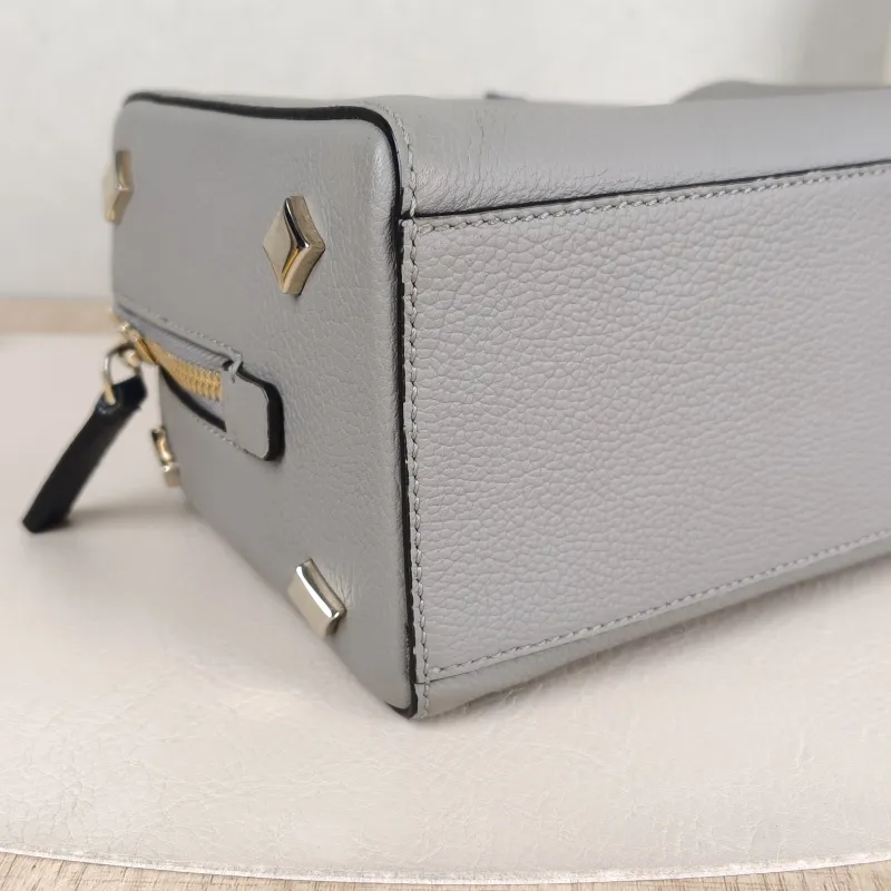 MCM Crossbody Bag Crossbody Bag Grey Calfskin 19 × 11 × 14 cm — detail view 5 of 10