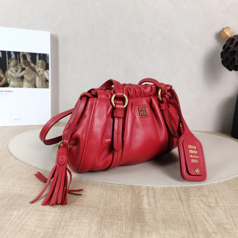 Miumiu Shoulder Bag Joie Shoulder Bag Red Lambskin 22 × 7 × 12 cm — cover view 4 of 5