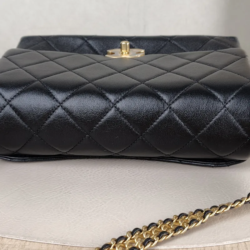 Chanel Crossbody Bag 23s Black Lambskin One Size 21 × 8 × 14 cm — detail view 12 of 12