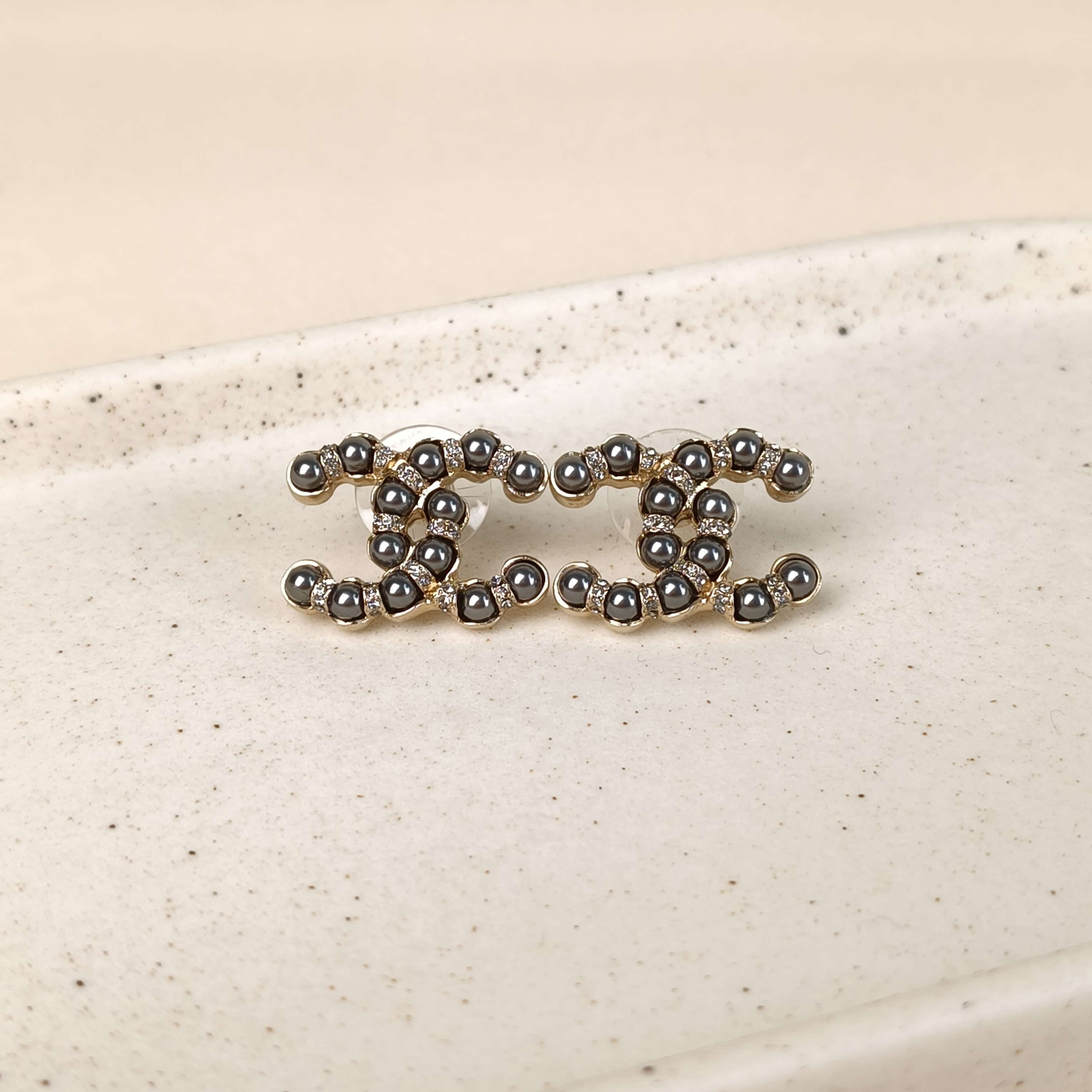 Chanel Earrings c Grey Pearl Earrings Gold One Size