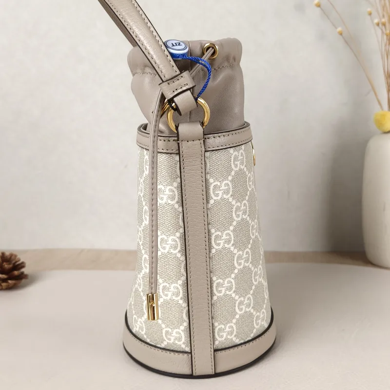 GUCCI Crossbody Bagophidia GG Bucket Bag White Monogram PV Cmini11.5 × 8 × 20 cm — detail view 6 of 11