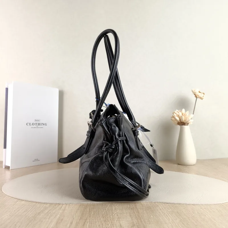 PRADA Shoulder Bag Karin Tote Bag Black Calfskin Medium 32 × 10.5 × 17.5 cm — detail view 4 of 12