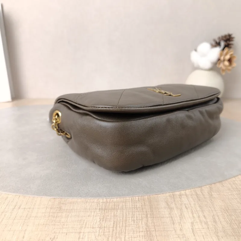 SAINT LAURENT Crossbody Bag Jamie 4.3 Chain Bag Green Lambskin Mini 20 × 7 × 12 cm — detail view 5 of 11