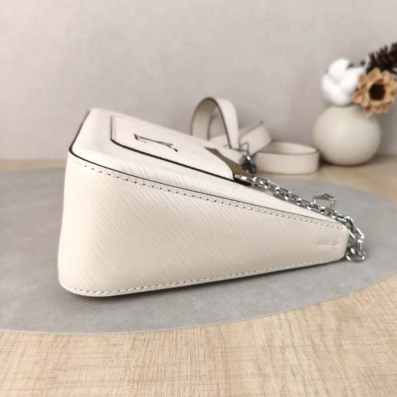 Louis Vuitton Crossbody Bag MARELLE White Epi Embossed Calfskin Small25 × 8 × 15 cm — detail view 3 of 12