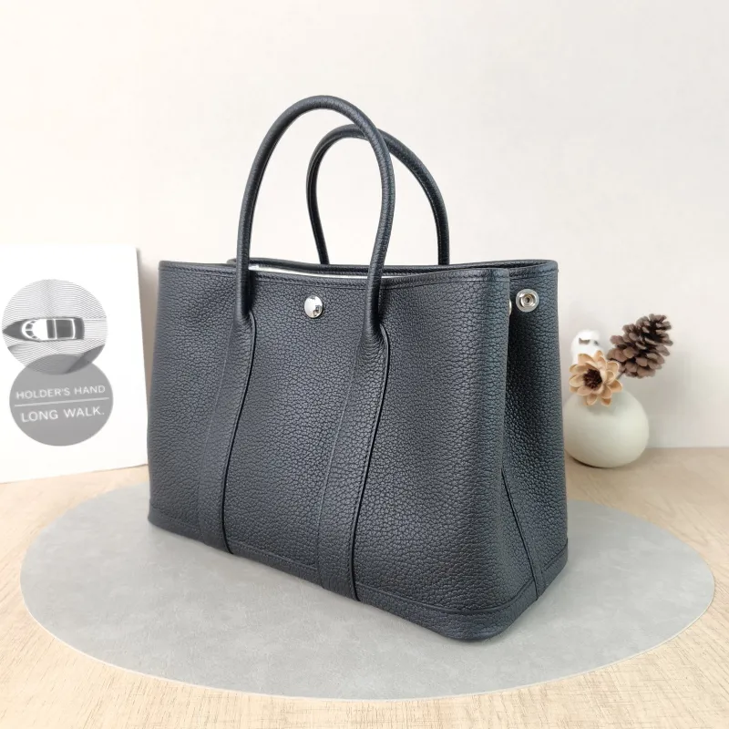 Hermès Top Handle Bag Garden Party 30 30Black Negonda Calfskin Medium30 × 13 × 21 cm — cover view 3 of 5
