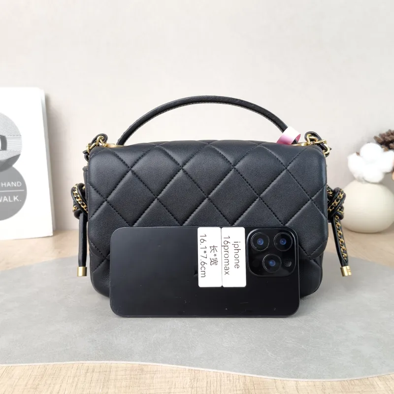 Chanel Crossbody Bag 25c Collection Woven Black Lambskin One Size 21 × 6 × 13 cm — cover view 3 of 5