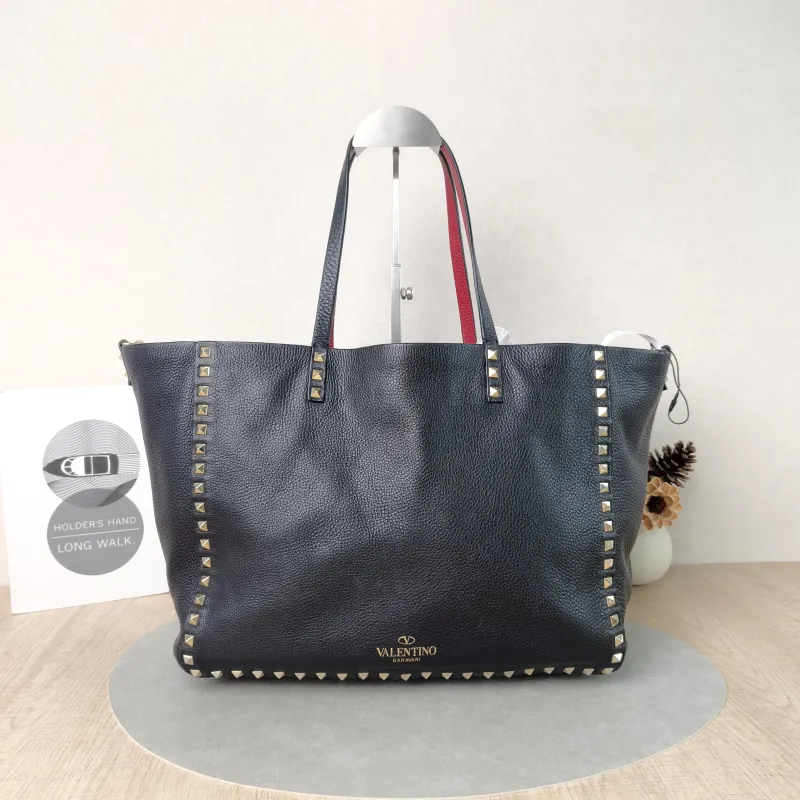 Valentino Top Handle Bag Shoulder Bag Black Calfskin One Size33 × 12 × 26 cm