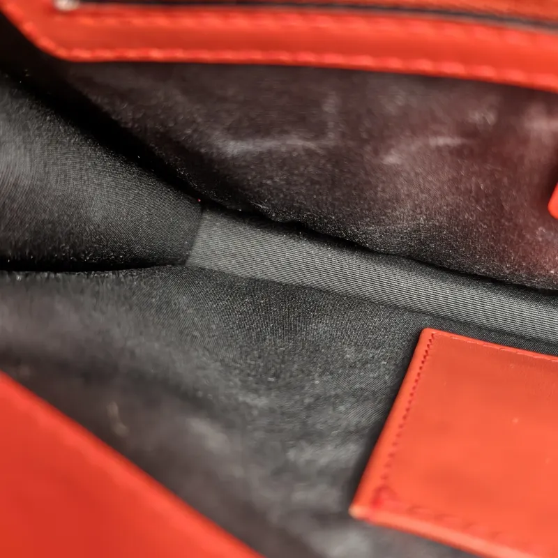 Bvlgari Shoulder Bag Serpenti Forever Collection Crossbody Bag Red Calfskin Medium27.5 × 7 × 18 cm — detail view 2 of 15