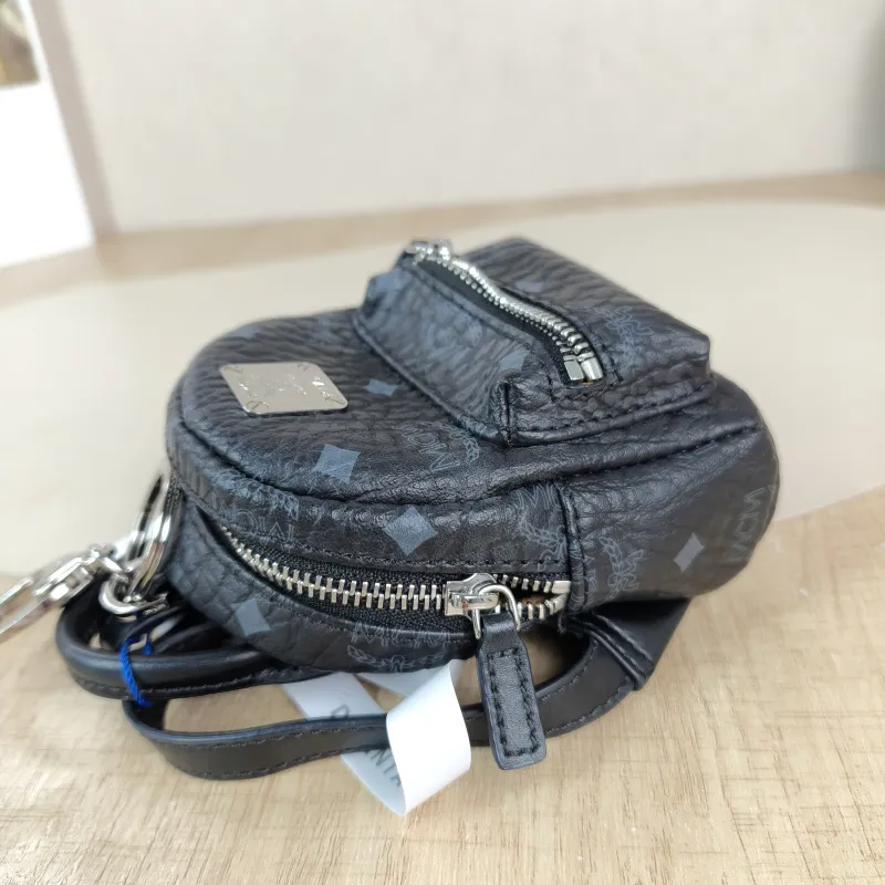 MCM Charm Charm Black Canvas 9.5 × 4.5 × 11.5 cm — detail view 4 of 8