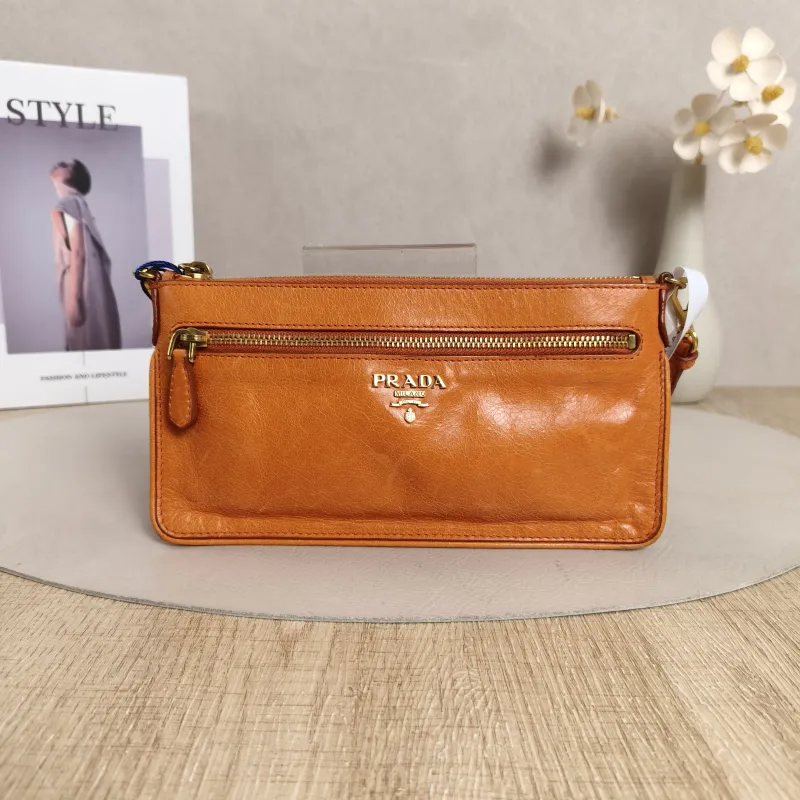 PRADA Pre-Owned Bag · DS60603202