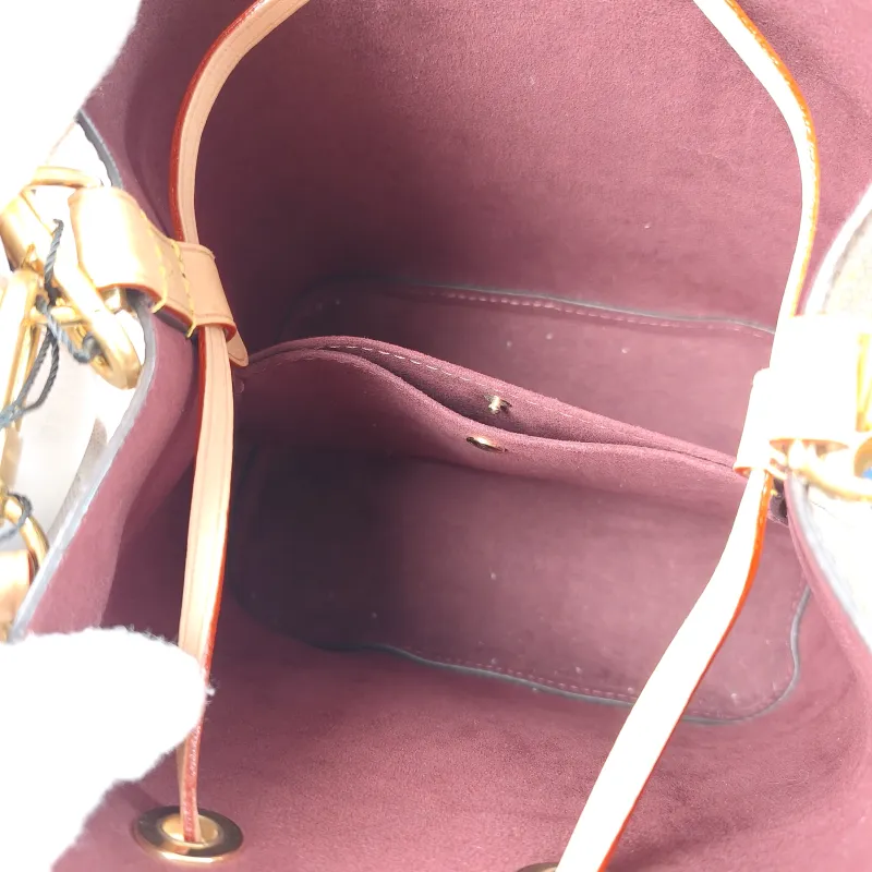 Louis Vuitton Crossbody Bag NÉONOÉ Bucket Bag BB Monogram PVCBB20 × 13 × 20 cm — detail view 10 of 13