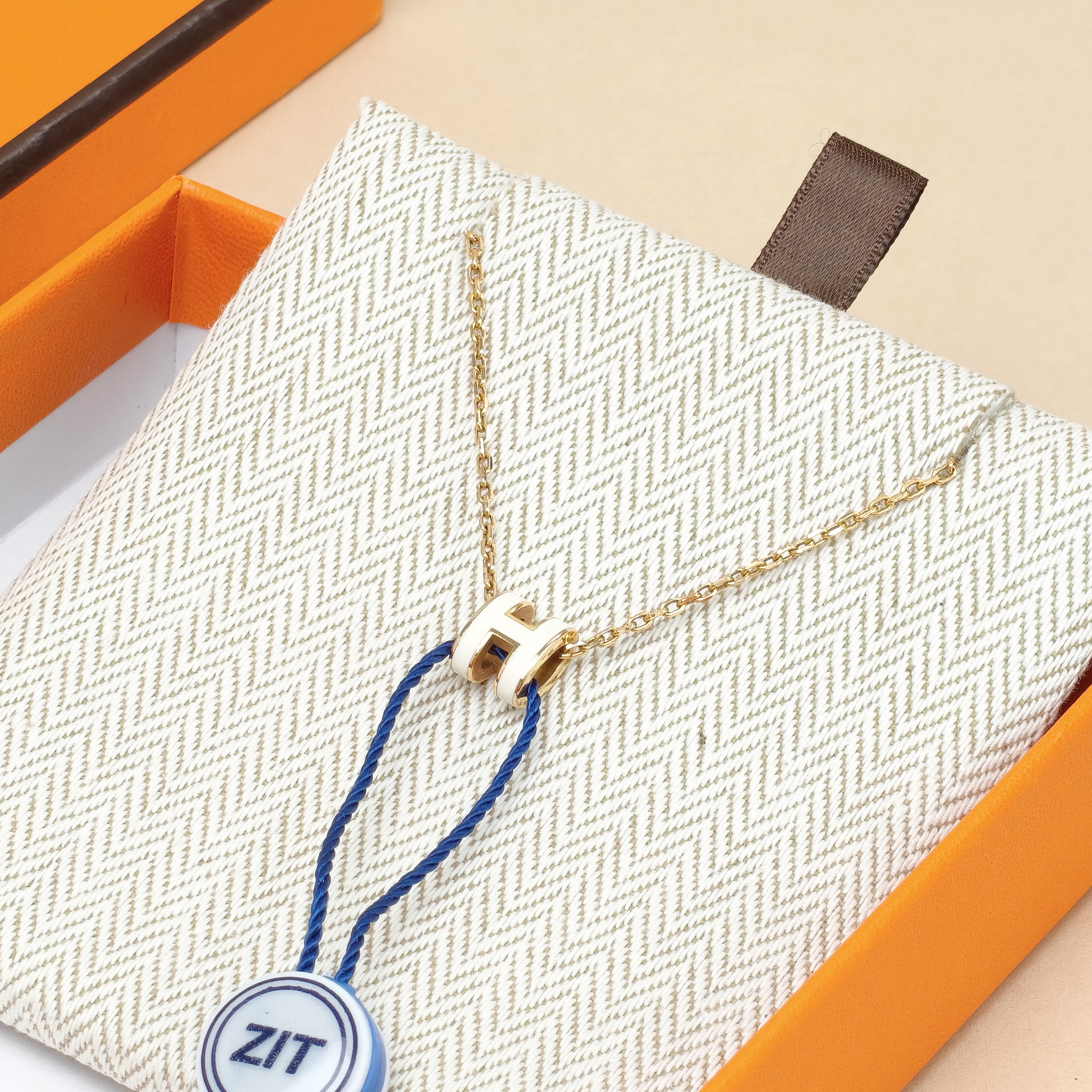 Hermès Necklace Pop HN ecklace White Gold mini38cm — cover view 8 of 11