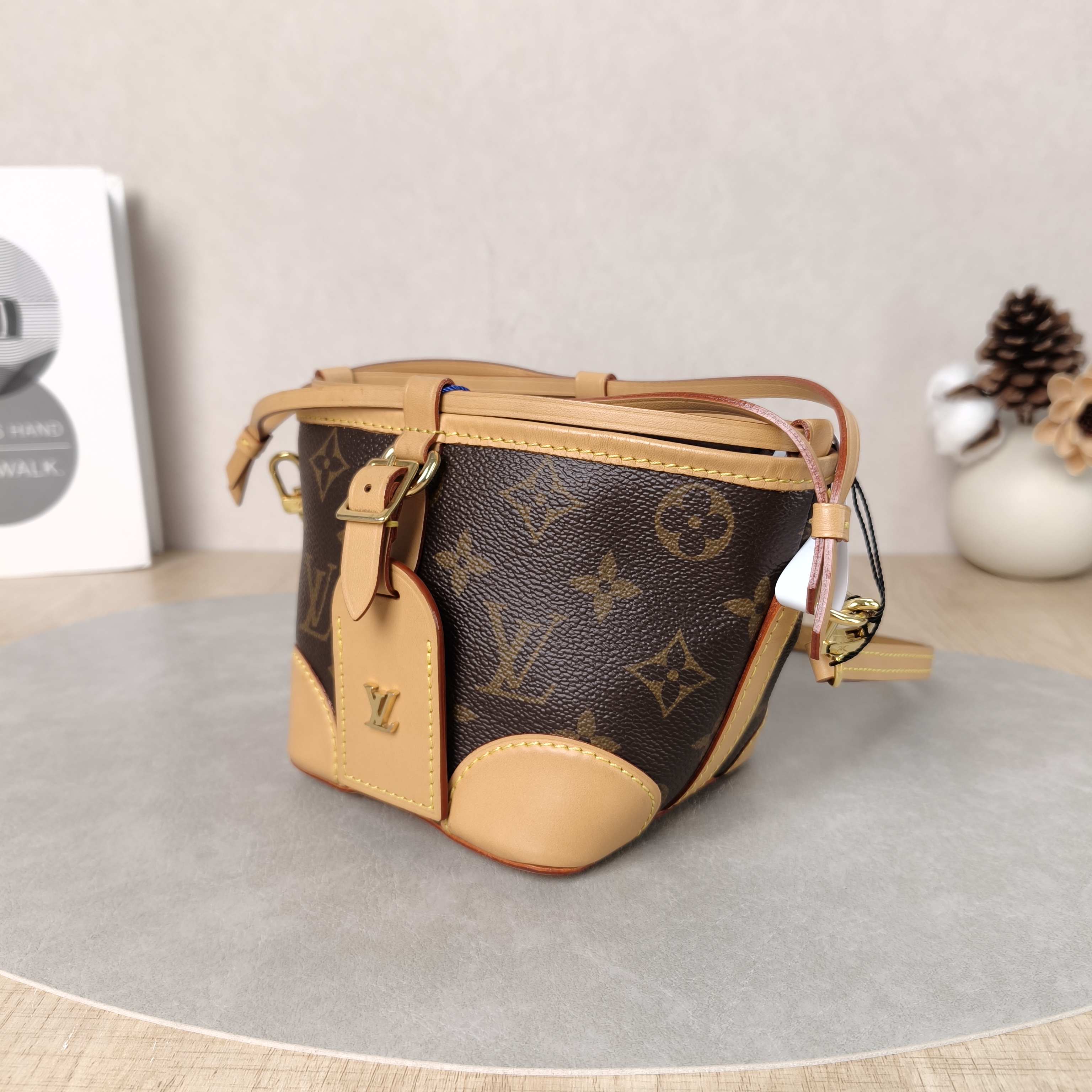 Louis Vuitton Crossbody Bag NOÉ PURSE Monogram PV Cmini11.5 × 11.5 × 12 cm — cover view 4 of 5