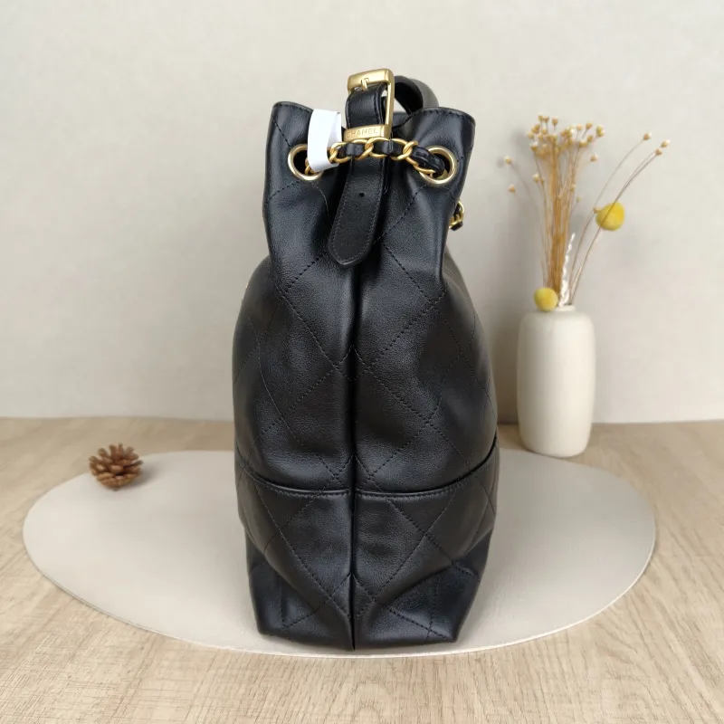 Chanel Shoulder Bag hobo Black Calfskin One Size27 × 11 × 29 cm — cover view 4 of 9