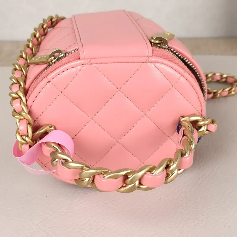 Chanel Crossbody Bag Box Crossbody Bag Pink Lambskin One Size9.5 × 8 × 10.5 cm — detail view 6 of 13