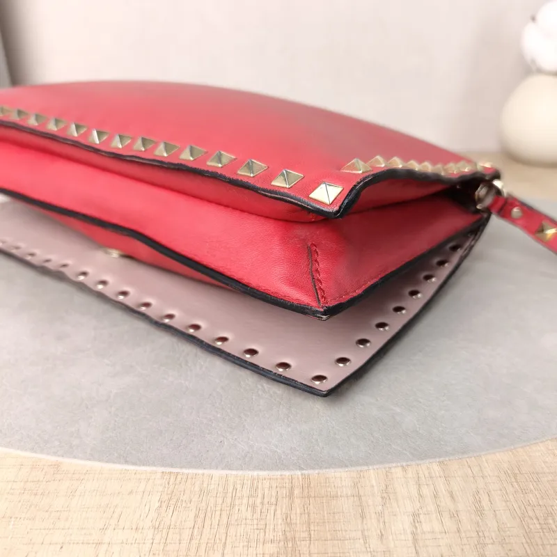 Valentino Clutch Clutch Red Lambskin One Size28 × 2 × 17 cm — detail view 14 of 14