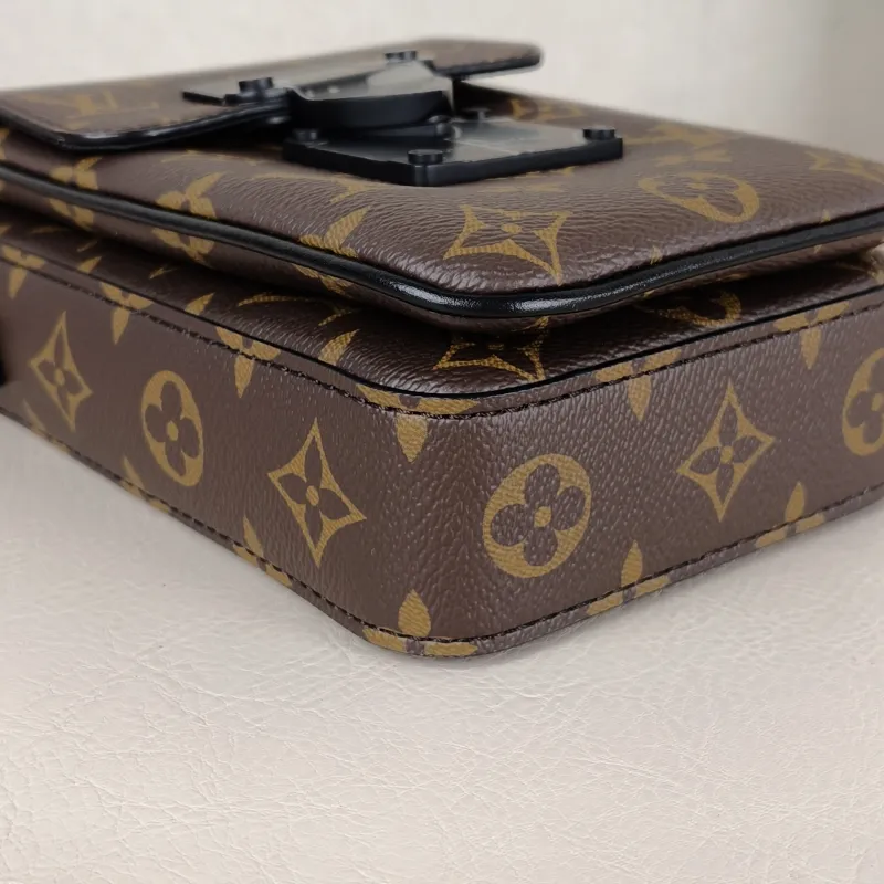 Louis Vuitton Crossbody Bag S-Lock Vertical Box Monogram PV Cmini12 × 7 × 19 cm — detail view 10 of 11