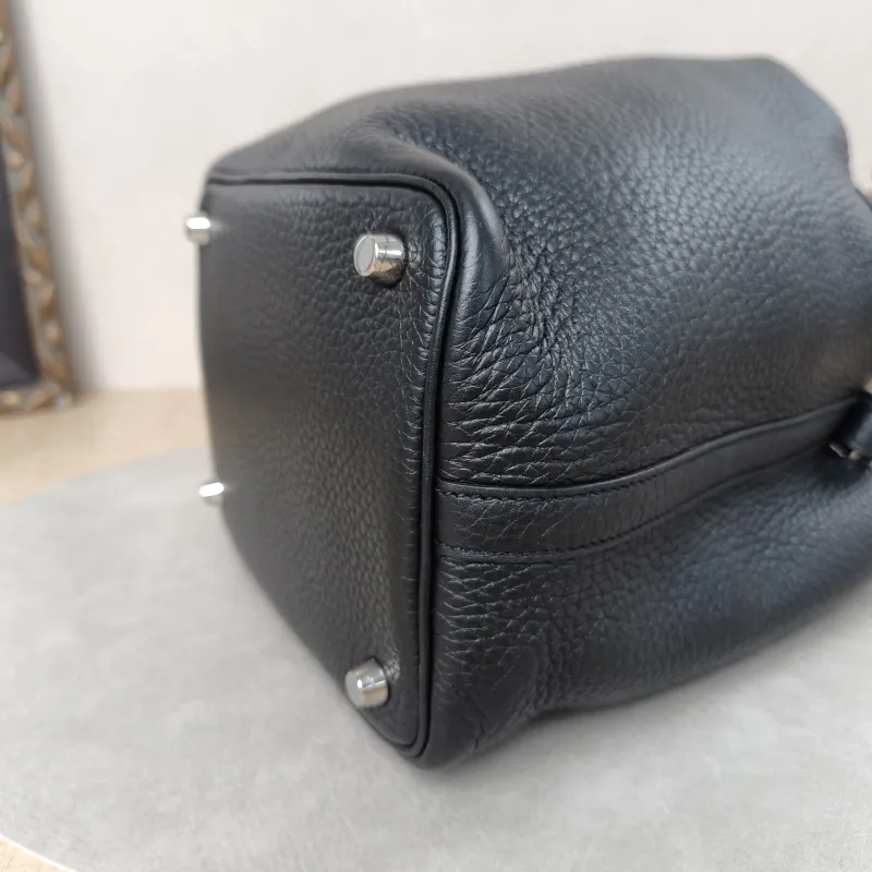 Hermès Top Handle Bag Picotin Lock 18 18Black Silver-Tone Hardware Clemence Taurillon TC Calfskin Small18 × 13 × 19 cm — detail view 10 of 15