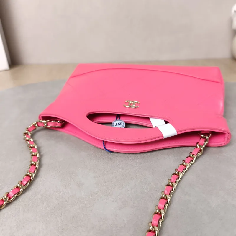 Chanel Crossbody Bag31Bag Pink Waxed Leathernano19 × 5 × 12 cm — detail view 2 of 14