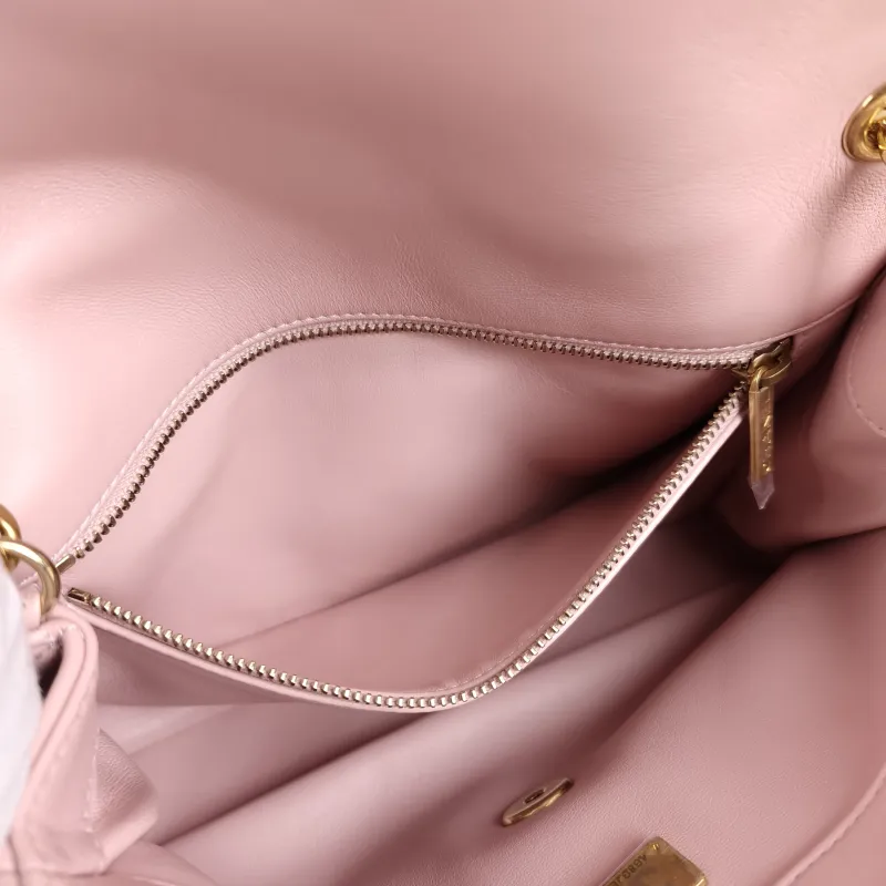 Chanel Crossbody Bag Pink Crossbody Bag Pink Lambskin One Size 23 × 5 × 16 cm — detail view 7 of 13