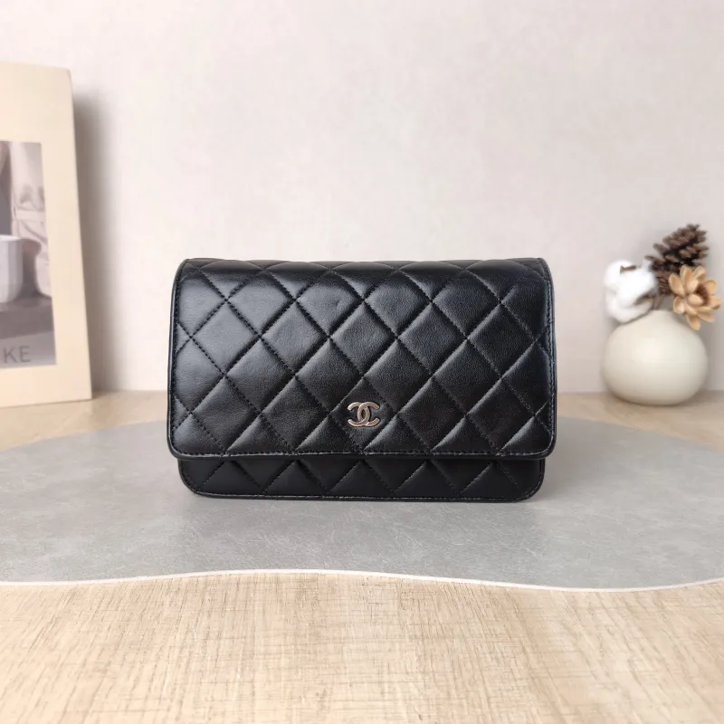 Chanel Crossbody Bag Classic Flap WOC CF WOCWOC Bag Black Lambskin Mini 19.2 × 3.5 × 12.3 cm 20