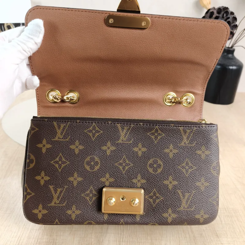 Louis Vuitton Crossbody Bag Marceau Chain Bag Caramel PVC · Calfskin One Size 24.5 × 6.5 × 15 cm — detail view 13 of 13