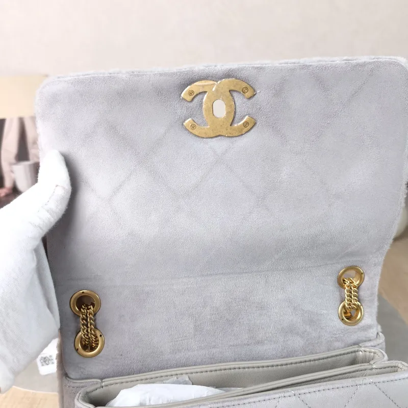 Chanel Crossbody Bag CF Shoulder Crossbody Bag Grey One Size 22 × 8 × 14 cm — detail view 2 of 12