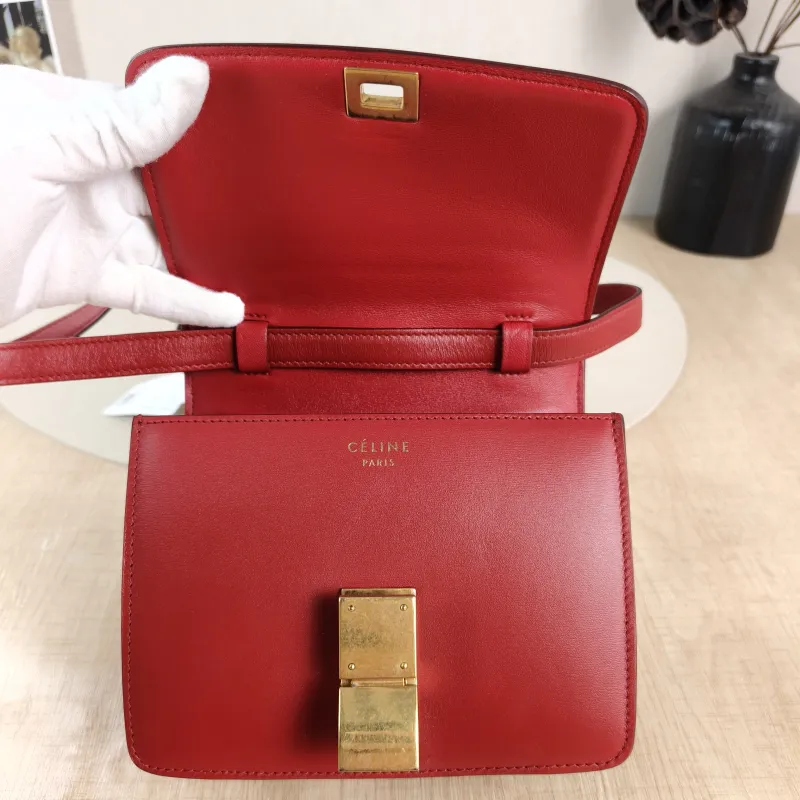 CELINE Crossbody Bag Classic Box Red Calfskin Mini 16 × 7 × 13 cm Conditioned — detail view 11 of 11