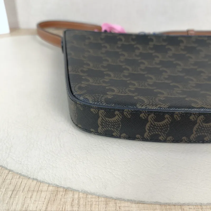 CELINE Shoulder Bag Croque Hobo Monogram PVC Medium18.5 × 2 × 15.5 cm — detail view 6 of 9