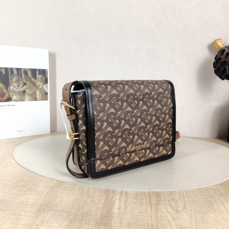 BURBERRY Shoulder Bag Shoulder Bag Brown Canvas One Size 19.5 × 7.5 × 16 cm — cover view 2 of 5