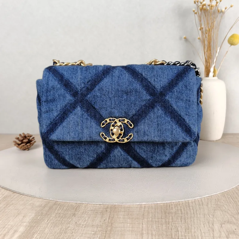 Chanel Crossbody Bag 19Bag Blue Small 26 × 9 × 16 cm