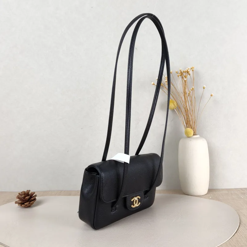 Chanel Crossbody Bag 26p preppy coco Black Grained Calfskin Mini 17 × 5 × 11.5 cm — cover view 2 of 5