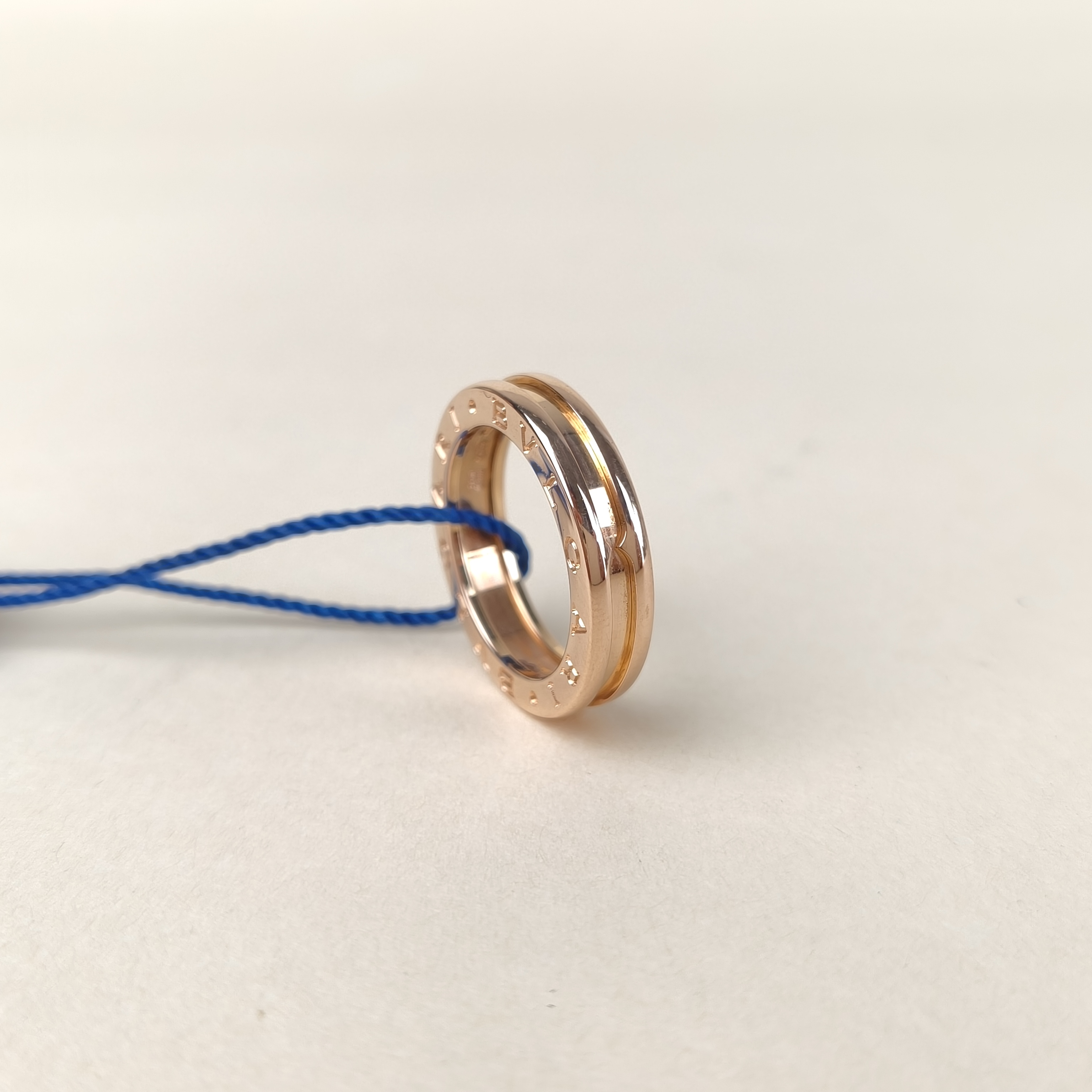 Bvlgari Ring B.zero1Collection Ring 18k 53 — cover view 5 of 8