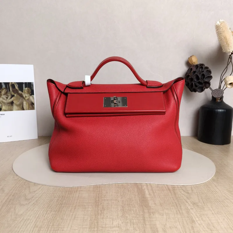 Hermès Crossbody Bag24 · 24 29 Shoulder Bag Q5 Taurillon Clemence TC Calfskin29 × 14 × 21 cm