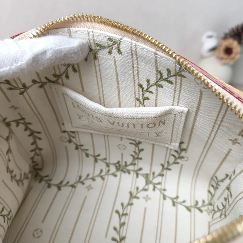Louis Vuitton Crossbody Bag Speedy20 LV Circle Canvas One Size 20.5 × 12 × 13.5 cm — detail view 3 of 13