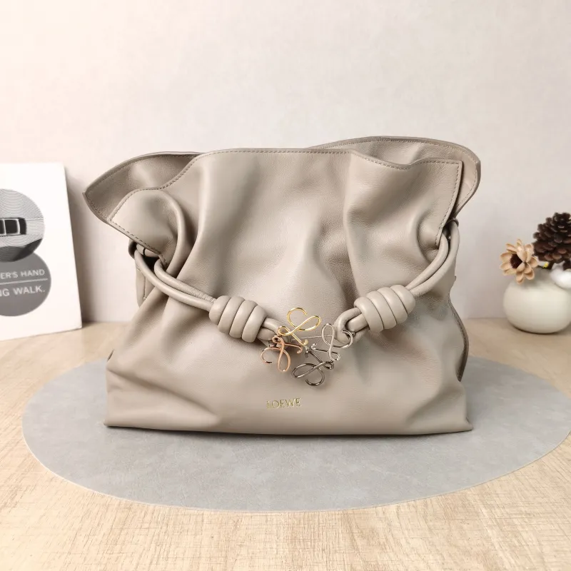 LOEWE Crossbody Bag Flamenco Calfskin Medium30 × 10.5 × 24.5 cm Brooch