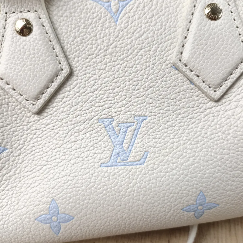 Louis Vuitton Crossbody Bag Speedy20 White · Blue Calfskin One Size20.5 × 12 × 13.5 cm — detail view 6 of 14