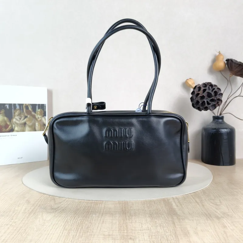 Miumiu Top Handle Bag Beau Black Calfskin Medium30 × 8.5 × 17 cm