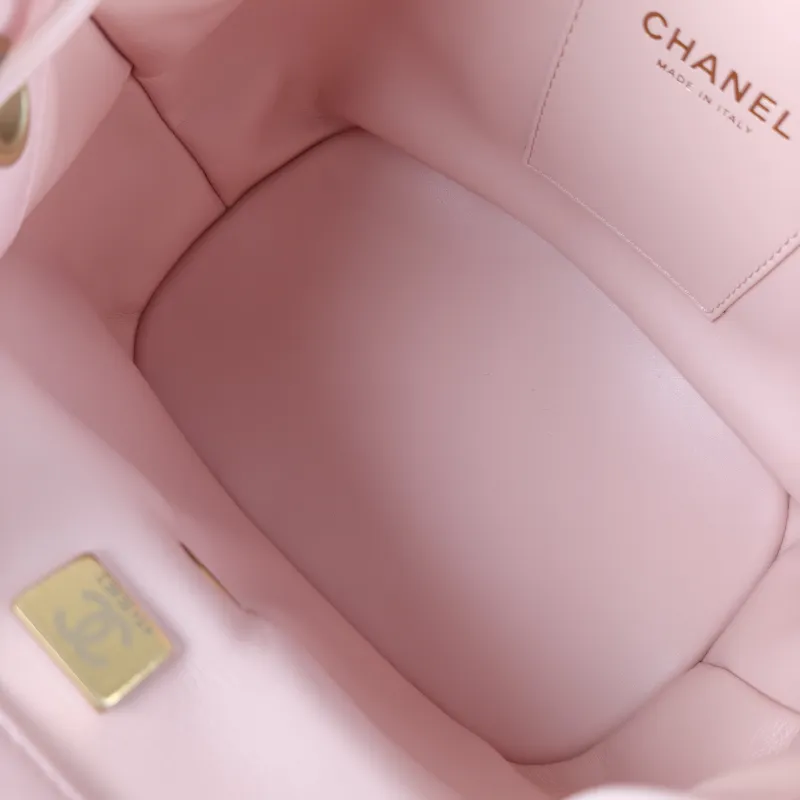 Chanel Crossbody Bag23k Backpack Pink Lambskin One Size20 × 12 × 23 cm — detail view 6 of 14