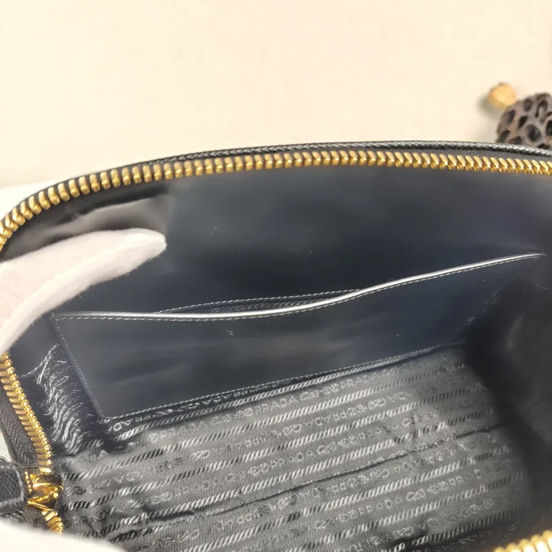 PRADA Top Handle Bag Saffiano Black Calfskin One Size 31.5 × 11 × 20 cm — detail view 5 of 11